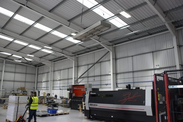 HERSCHEL POWER RANGE HEATER, IRP8 SILVER, 6.4KW, SUSPENDED FROM ROOF FACTORY 1